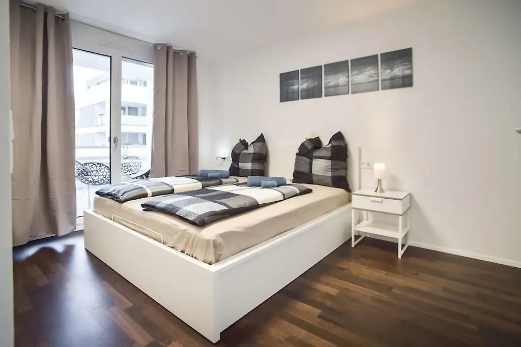 Deluxe Ferienwohnung Apartment Stuttgart Centre/Milaneo ドイツ