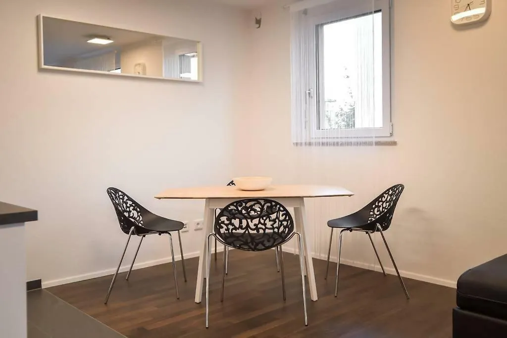 Deluxe Ferienwohnung Apartment Stuttgart Centre/Milaneo ドイツ